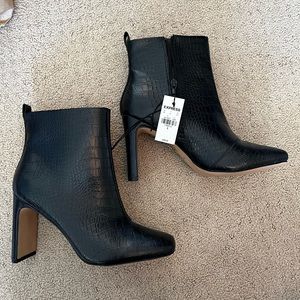 Express heeled ankle boots
